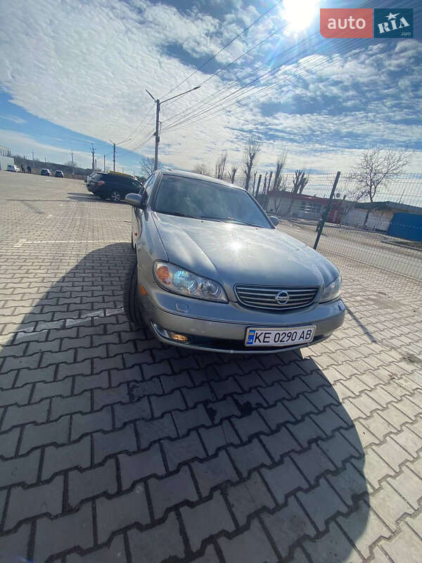 Седан Nissan Maxima 2005 в Павлограде
