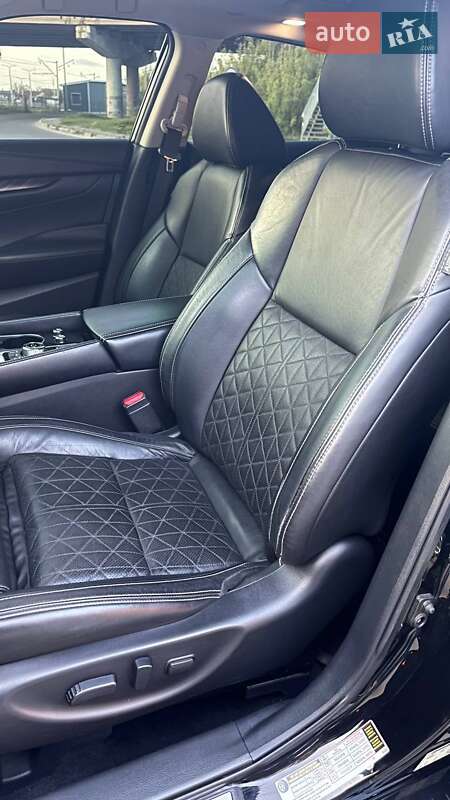 Седан Nissan Maxima 2017 в Запорожье фото 9 Седан Nissan Maxima 2017 в Запорожье