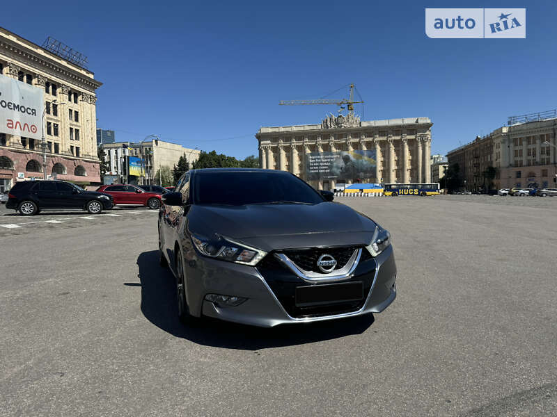 Седан Nissan Maxima 2017 в Харькове