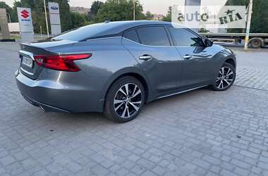 Седан Nissan Maxima 2017 в Павлограде