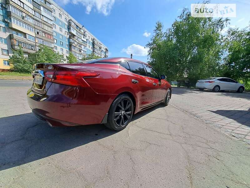 Седан Nissan Maxima 2016 в Краматорске