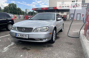 Седан Nissan Maxima 2001 в Києві