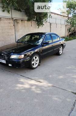 Седан Nissan Maxima 1998 в Кривом Роге