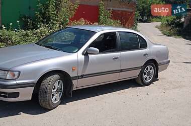 Седан Nissan Maxima 1995 в 