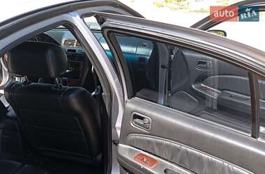 Седан Nissan Maxima 1995 в 