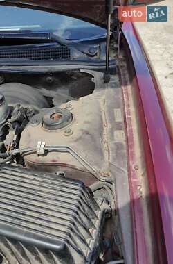 Седан Nissan Maxima 1996 в Одессе