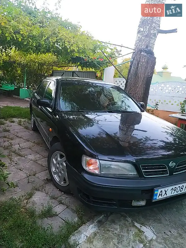 Nissan Maxima 1998