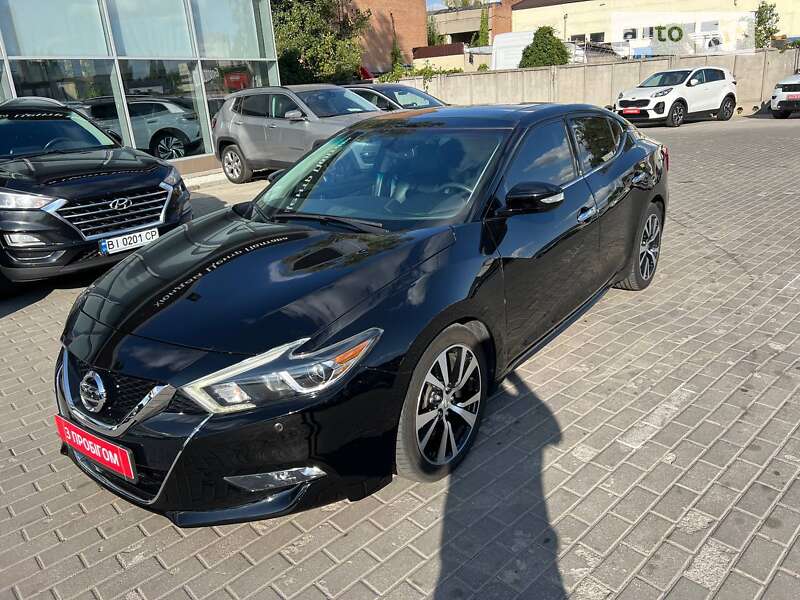 Nissan Maxima 2018