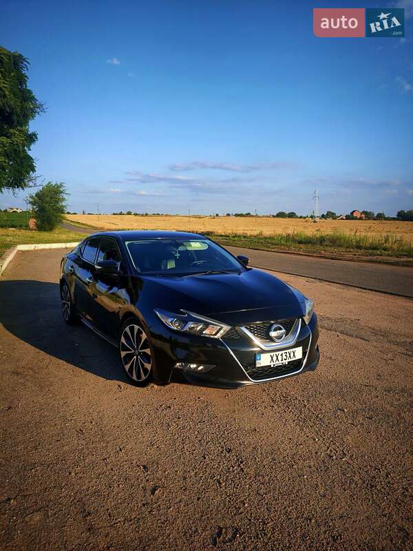 Nissan Maxima 2016