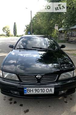 Седан Nissan Maxima 1995 в Білгороді-Дністровському