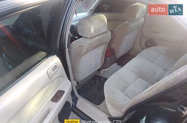 Седан Nissan Maxima 1997 в 