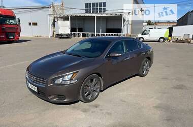 Седан Nissan Maxima 2013 в Николаеве