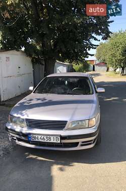 Седан Nissan Maxima 1995 в Одессе