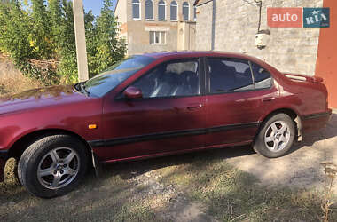 Седан Nissan Maxima 1996 в 