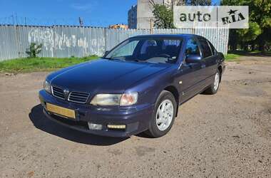 Седан Nissan Maxima 1998 в Одесі