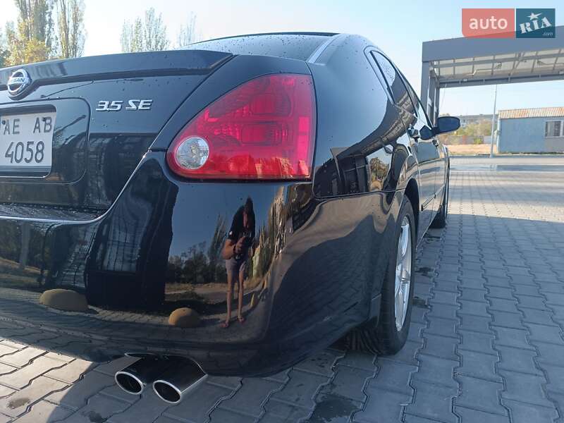Седан Nissan Maxima 2005 в Кривом Роге