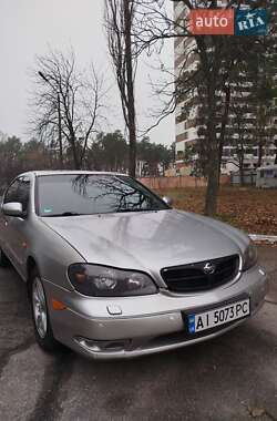 Седан Nissan Maxima 2002 в Киеве