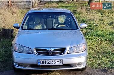 Седан Nissan Maxima 2002 в Болграде