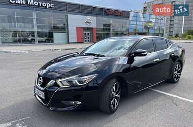 Седан Nissan Maxima 2018 в 