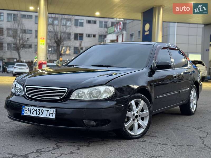 Седан Nissan Maxima 2003 в Одессе