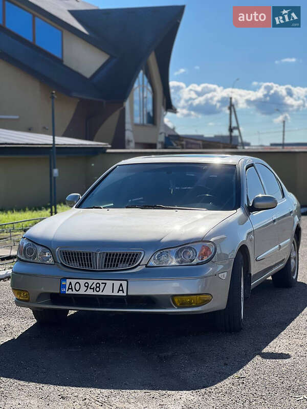 Nissan Maxima 2003