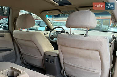 Седан Nissan Maxima 2004 в 