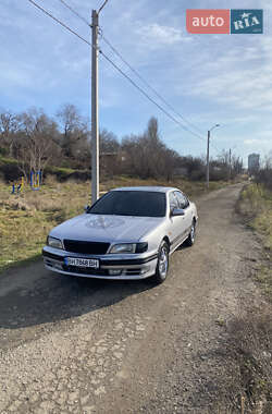 Седан Nissan Maxima 1995 в Одесі