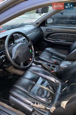 Седан Nissan Maxima 1996 в 