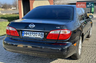 Седан Nissan Maxima 2000 в Одесі