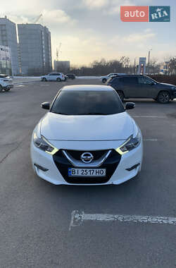 Седан Nissan Maxima 2015 в Полтаве