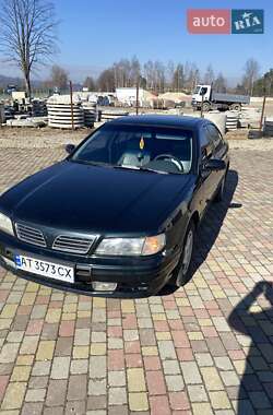 Седан Nissan Maxima 1995 в Болехові