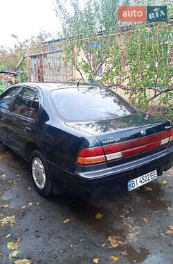 Седан Nissan Maxima 1995 в Лубнах