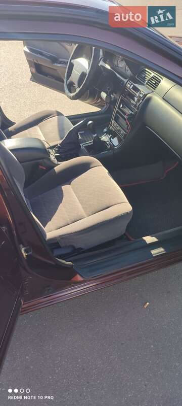 Седан Nissan Maxima 1999 в Днепре