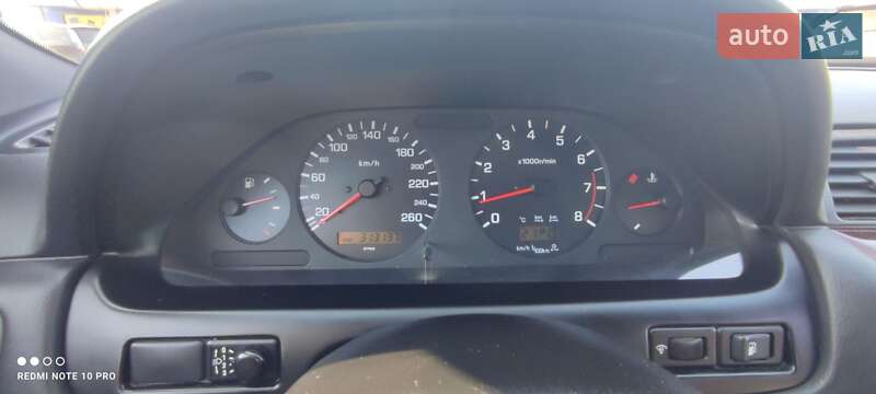 Седан Nissan Maxima 1999 в Днепре