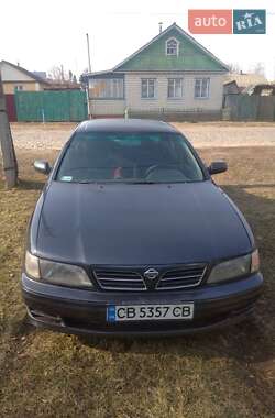 Седан Nissan Maxima 1998 в Семенівці