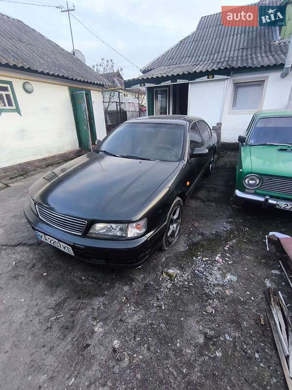 Седан Nissan Maxima 1997 в 