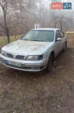 Седан Nissan Maxima 1999 в Киеве