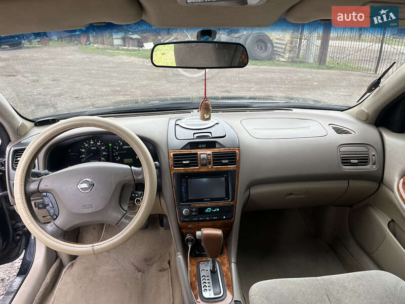 Седан Nissan Maxima 2005 в Одессе