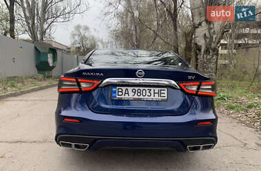 Седан Nissan Maxima 2018 в 