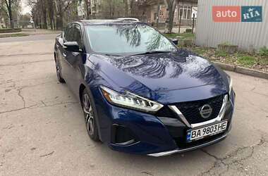Седан Nissan Maxima 2018 в 