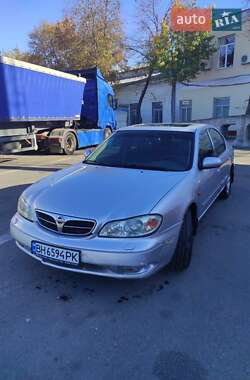 Седан Nissan Maxima 2001 в 