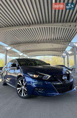 Седан Nissan Maxima 2018 в Запорожье