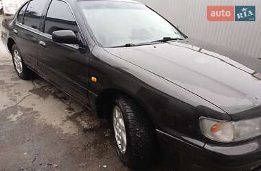 Седан Nissan Maxima 1996 в 