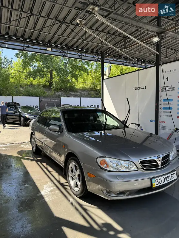Nissan Maxima