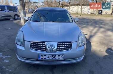 Седан Nissan Maxima 2004 в 