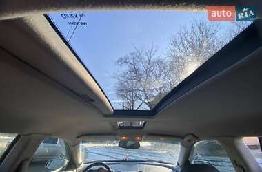 Седан Nissan Maxima 2004 в 