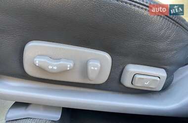 Седан Nissan Maxima 2004 в 