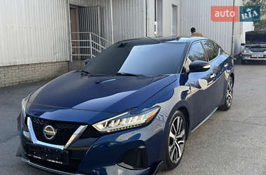 Седан Nissan Maxima 2018 в 