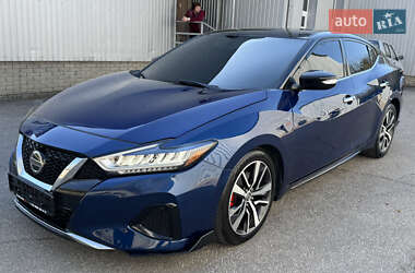 Седан Nissan Maxima 2018 в 