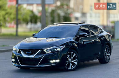 Седан Nissan Maxima 2017 в Харкові
